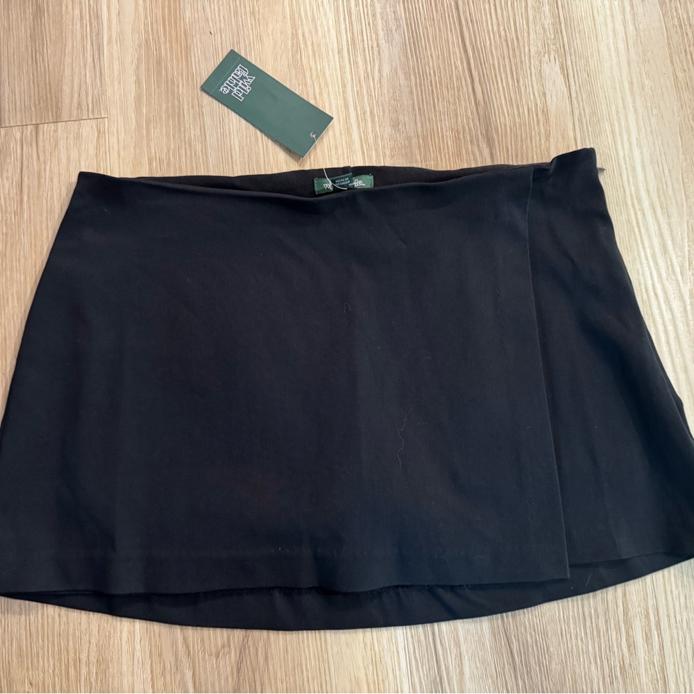 WILD FABLE, black skort. Size Small. NWT.